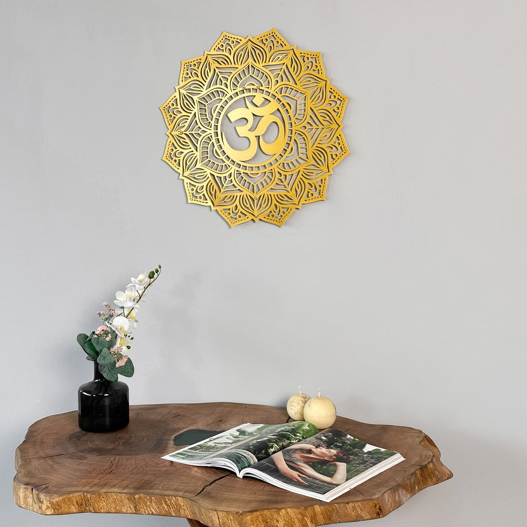 om-mandala-metal-duvar-tablosu-modern-evler-icin-spirituel-geometrik-tasarimlar-colorfullworlds