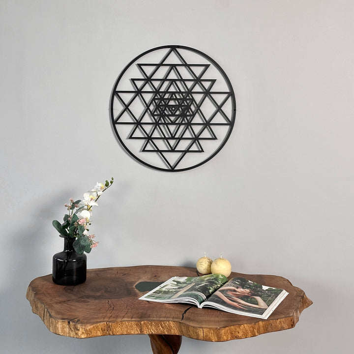 sri-yantra-kutsal-geometri-dekoratif-metal-her-ev-icin-ozel-ve-sanatsal-duvar-tablosu-colorfullworlds