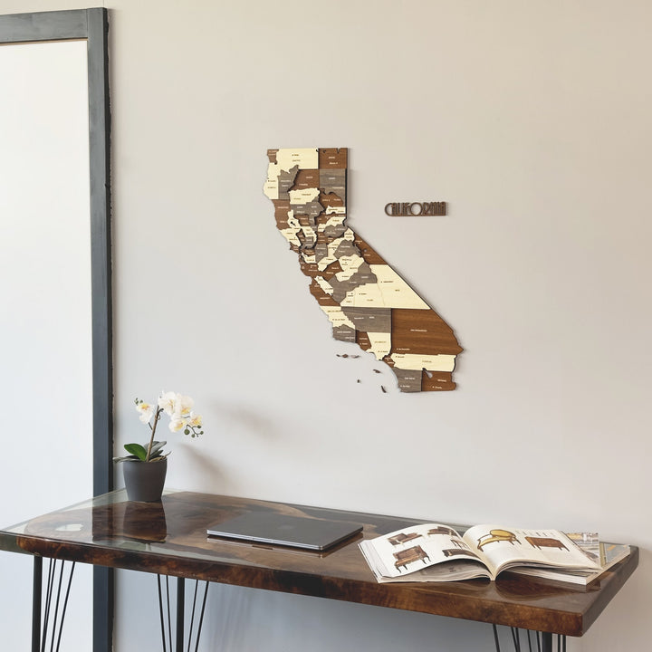 california-ahsap-duvar-haritasi-ahsap-duvar-dekoru-3d-ve-cok-renkli-ofis-dekorasyonu-icin-ahsap-sanat-colorfullworldstr