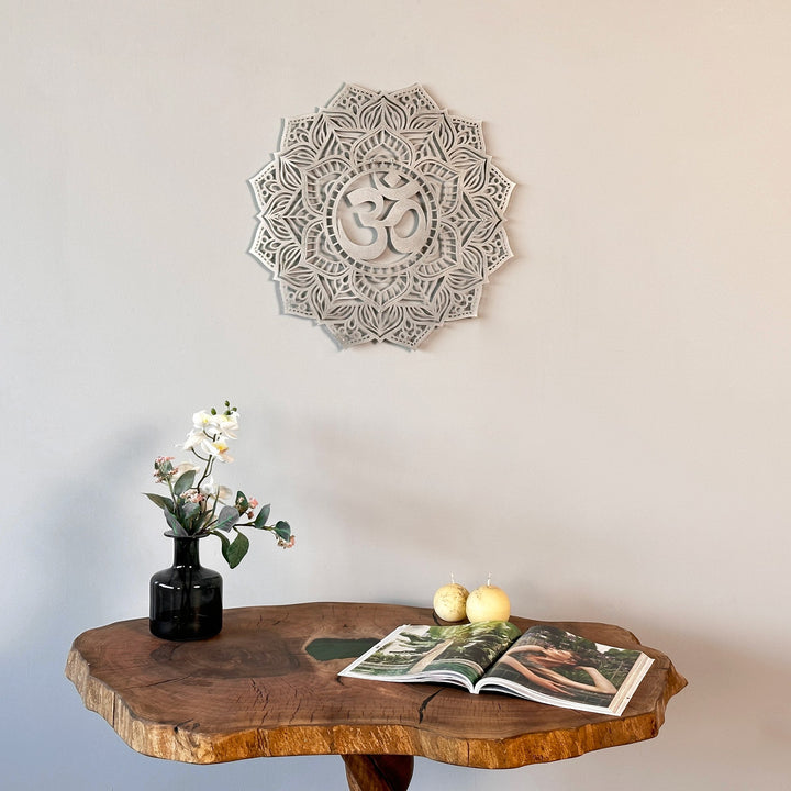 om-mandala-ev-duvar-dekoru-modern-tasarim-ve-spirituel-dokunuslarla-colorfullworlds