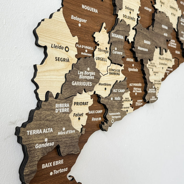 cok-renkli-katalonya-ahsap-haritasi-duvar-dekorasyonu-cok-katmanli-colorfullworldstr