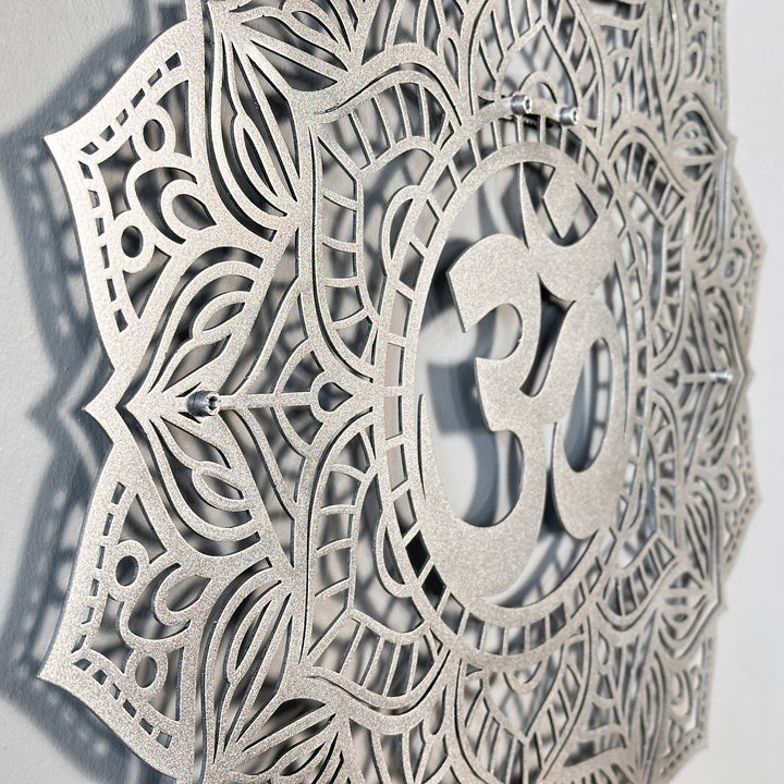 om-mandala-duvar-dekoru-geleneksel-simgelerle-modern-tasarim-harmanlamasi-colorfullworlds