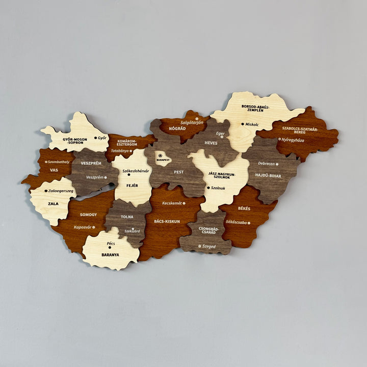 macaristan-ahsap-duvar-haritasi-ahsap-duvar-dekoru-3d-ve-cok-renkli-detayli-kesim-el-isciligi-colorfullworldstr