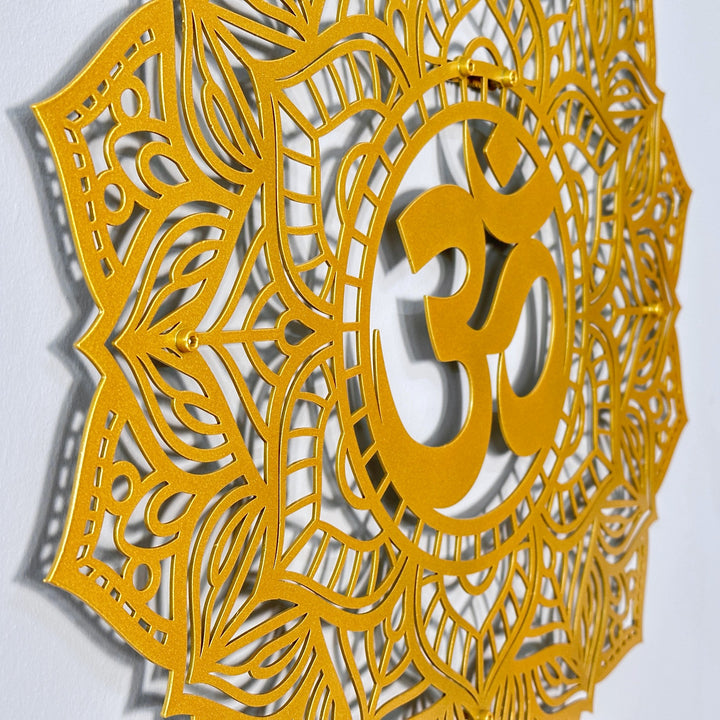 om-mandala-dekoratif-metal-her-oda-icin-uygun-sanatsal-duvar-suslemesi-colorfullworlds