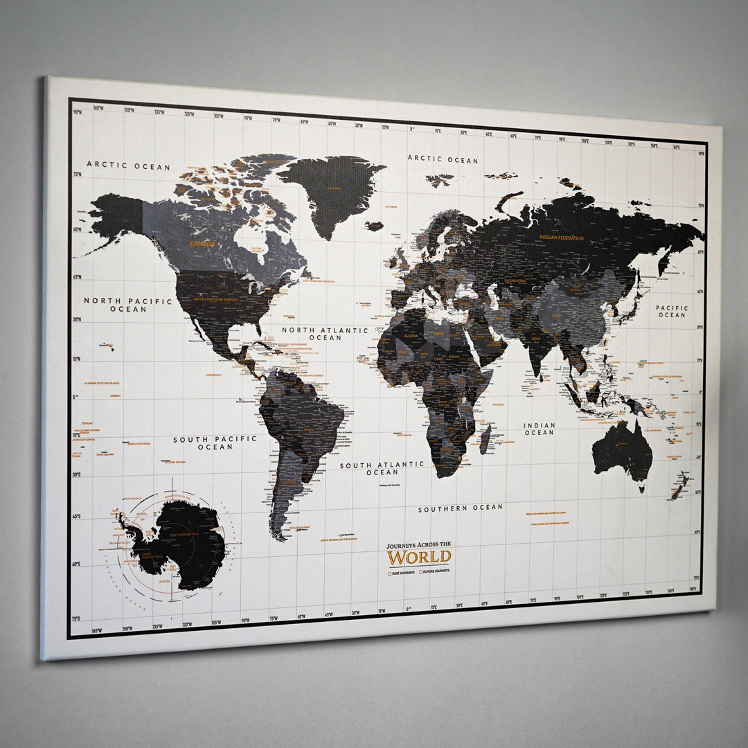 kanvas dunya haritasi monokrom yapisiyla ofisler icin mukemmel bir dekordur colorfullworldstr