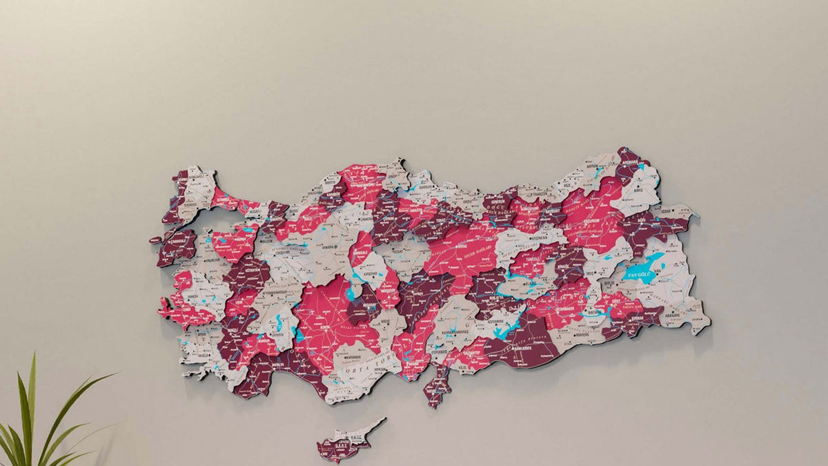 Haritadan Fazlası: Duvardaki Hikâyeniz
