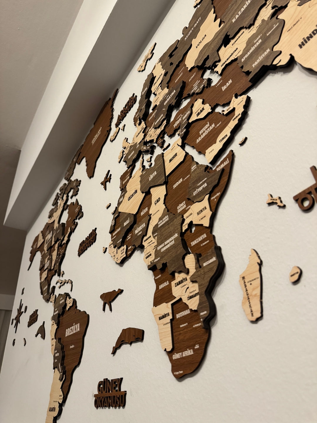 Ahşap Dünya Haritası - Çok Katmanlı 3D Ahşap Duvar Dekoru (Mixed) - müşteri fotoğrafı