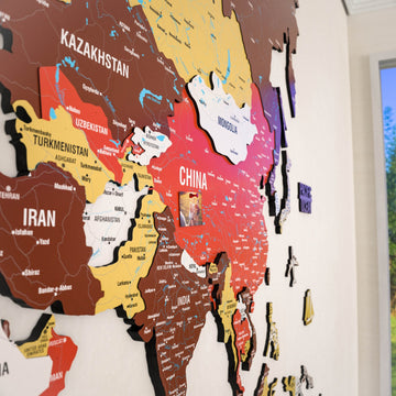 Terracotta haritada Çin, İran ve Kazakistan bölgesinin katmanlı yakın çekimi