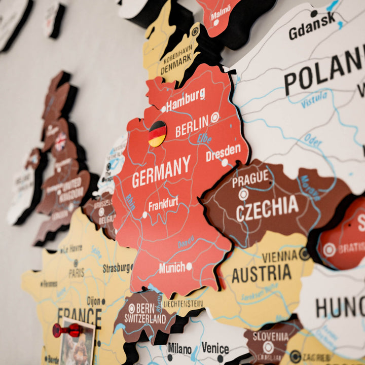 renkli-baskili-3d-ahsap-dunya-haritasi-terracotta-sehir-detayli-colorfullworldstr