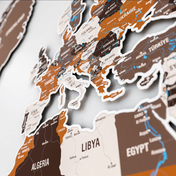 Soil renkli metal dünya haritasında Avrupa, Cezayir, Libya ve Mısır kabartma detayı