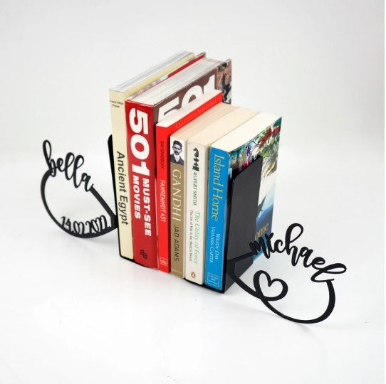 Kişiye Özel Sonsuzluk ve Kalp Temalı Metal Kitap Tutucu & Bookend