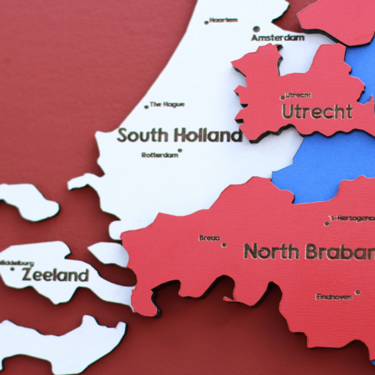hollanda-ahsap-duvar-haritasi-ahsap-duvar-dekoru-bayrak-renkli-3d-duvar-icin-ozgun-tasarim-parcasi-colorfullworldstr