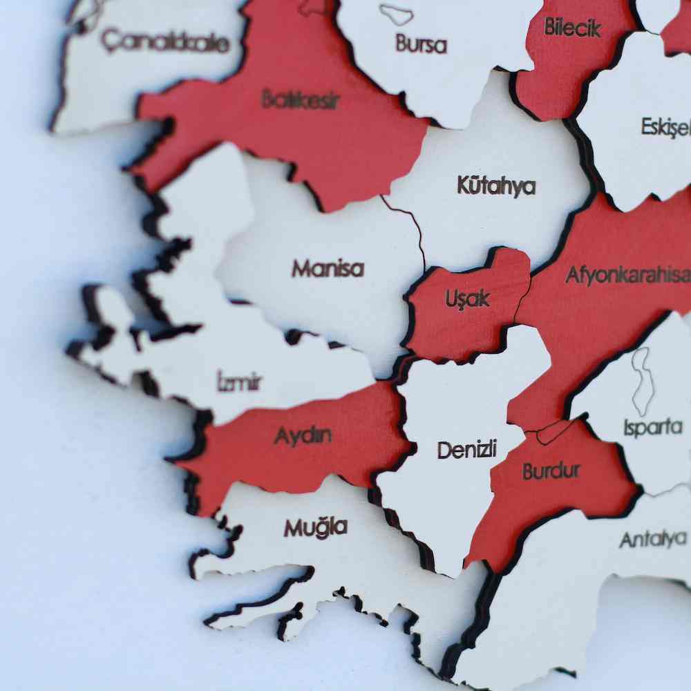 turkiye-fiziki-haritasi-ahsap-3d-harita-duvar-dekoru-kirmizi-beyaz-yapboz-gorunumlu-ahsap-turkiye-haritasi-colorfullworldstr