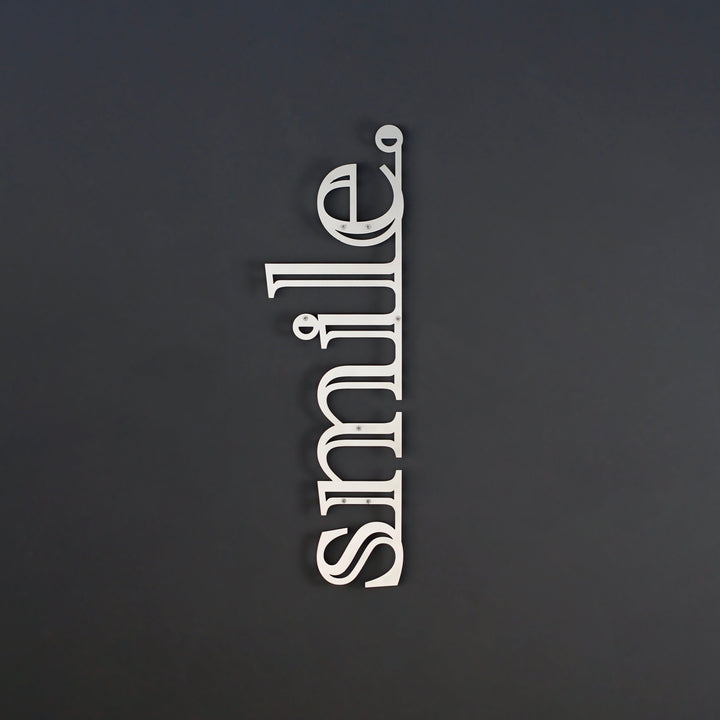 Smile Yazısı Kapı Süsü - Metal Duvar Tablosu