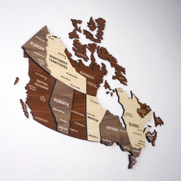Ahşap Kanada haritasında Yukon, Kuzeybatı Toprakları, Alberta ve Quebec bölgelerinin yandan yakın görünümü
