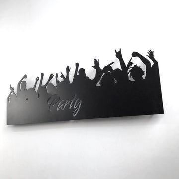 Siyah kalabalık silüetli Party metal tablo, sağdan açıyla, duvara yansıyan hafif gölge